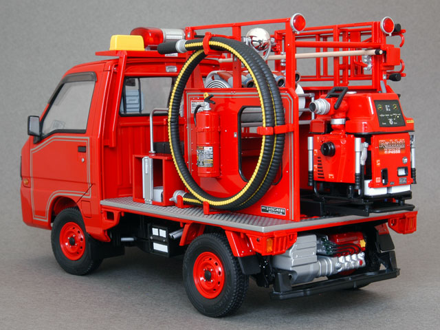 AOSHIMA 1/24 SUBARU SAMBAR FIRE ENGINE