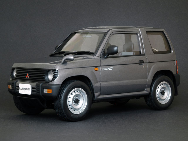 FUJIMI 1/24 MITSUBISHI PAJERO MINI