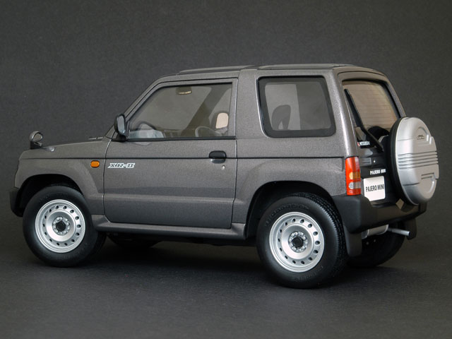 FUJIMI 1/24 MITSUBISHI PAJERO MINI