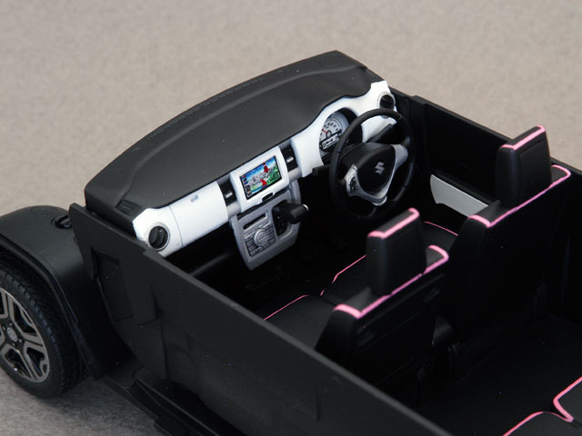 FUJIMI 1/24 SUZUKI HUSTLER