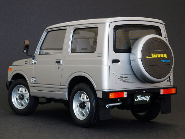 Hasegawa 1:24 SUZUKI JIMNY (JA11)