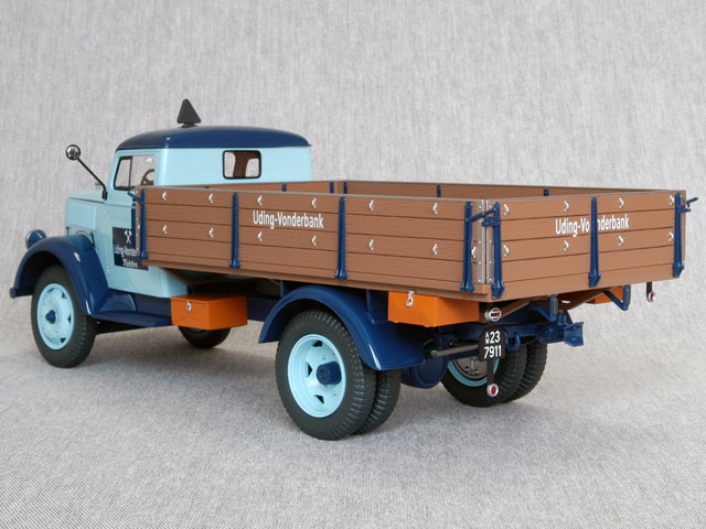 Revell (ITALERI) 1:24 OPEL BLITZ S 3t