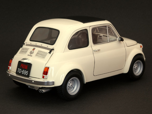 TAMIYA 1/24 FIAT ABARTH 695 SS